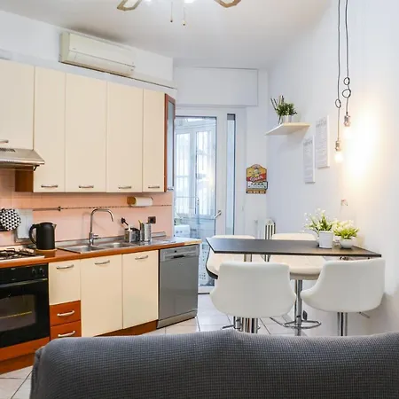 公寓 Mysa Properties - Spazioso Trilocale In Zona Forlanini-linate *